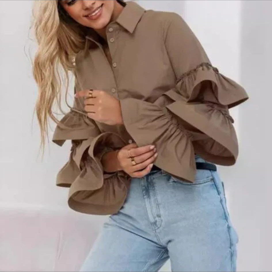 Camisa con Mangas de Volantes
