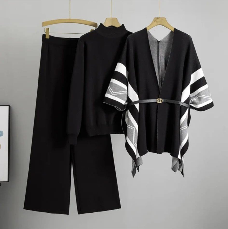Conjunto Tejido Tres Piezas con Capa