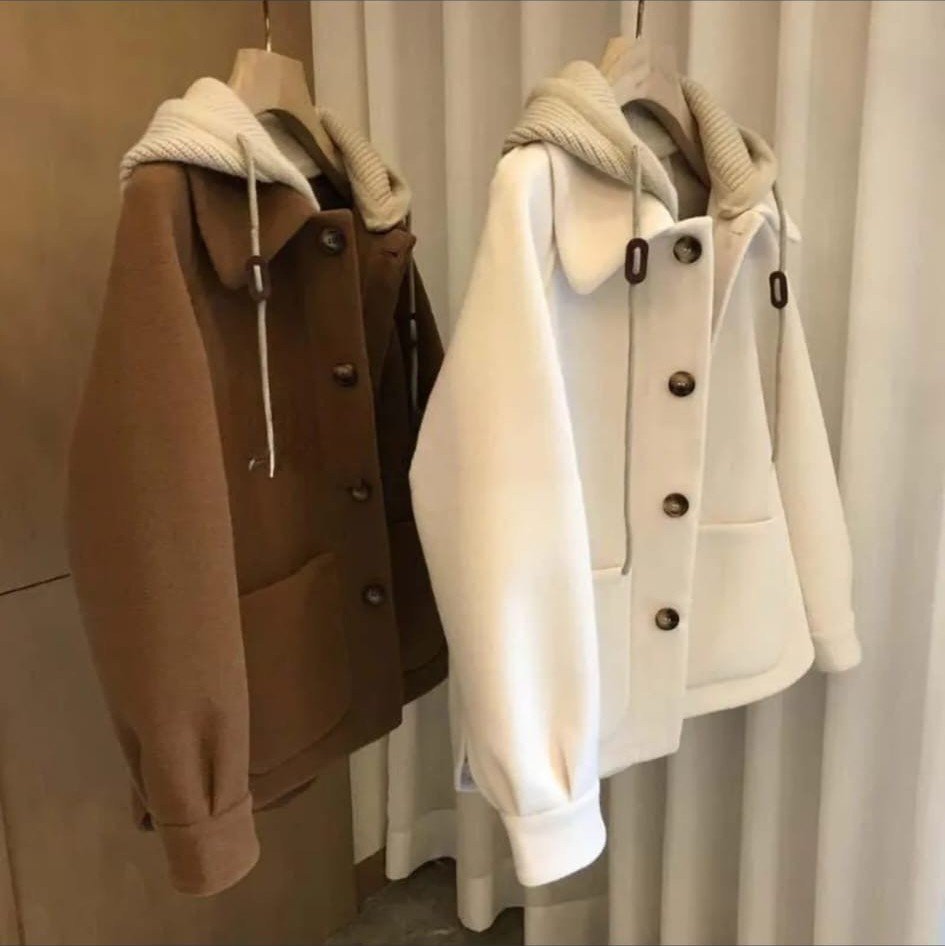 Chaqueta de Paño con Capucha