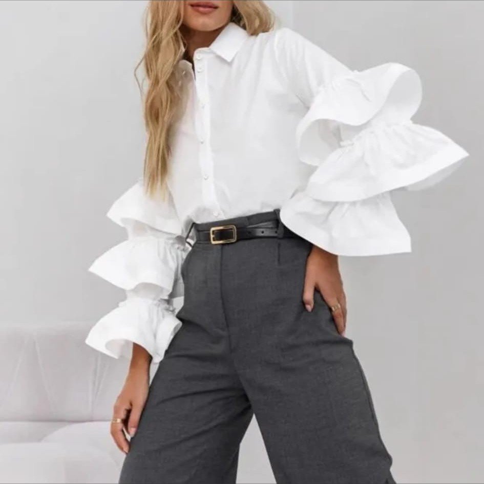 Camisa Blanca con Volantes