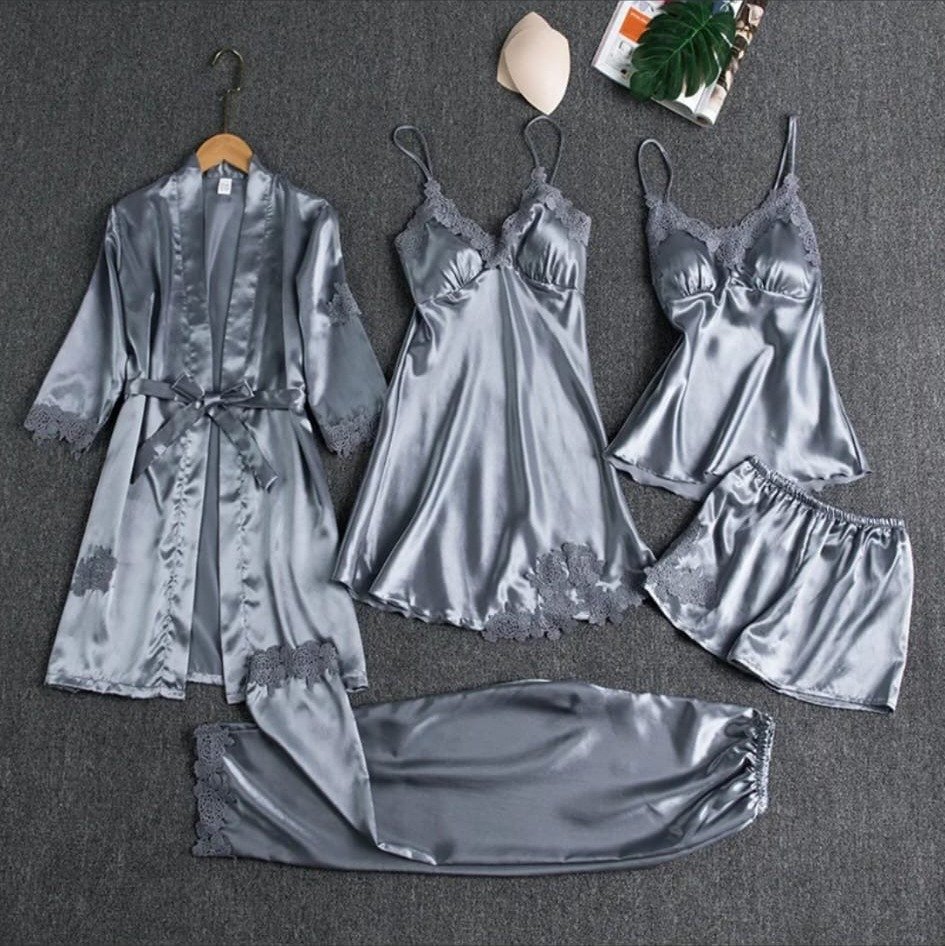 Set de Pijama Satín Gris 5 Piezas