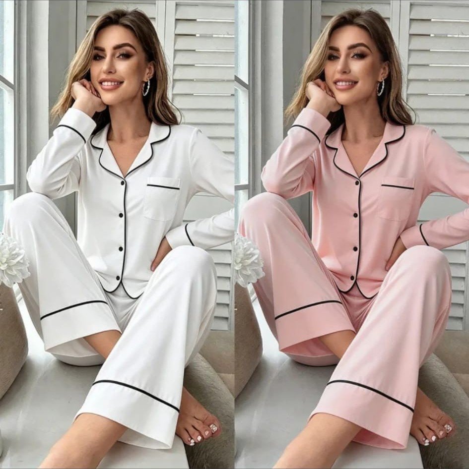 Pijama de Satín Clásica