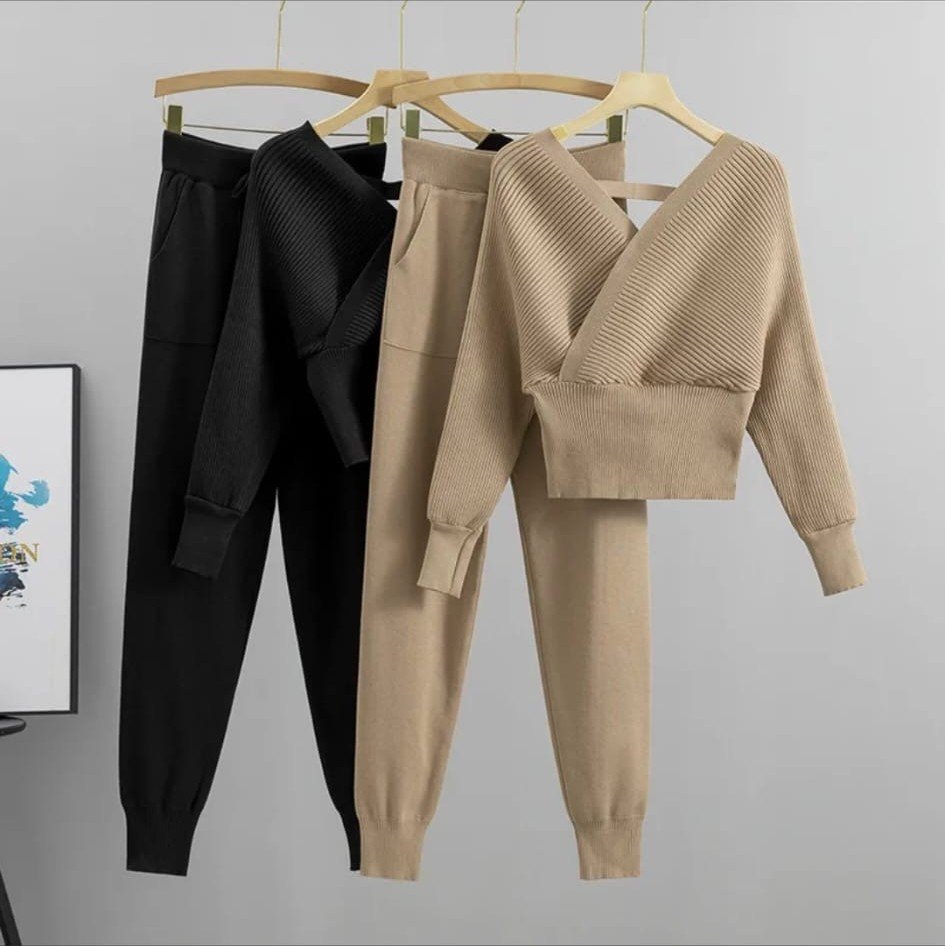 Conjunto Suéter Cruzado y Jogger