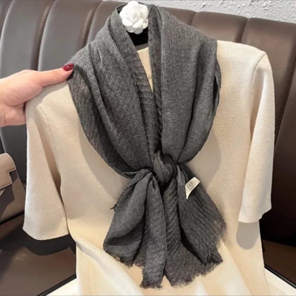 Mantón de Punto Gris